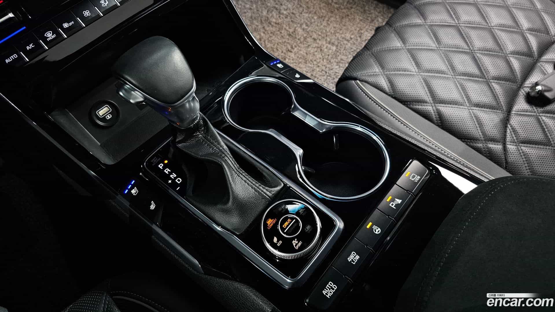 Mohave Kia 2022.4-INNER-009
