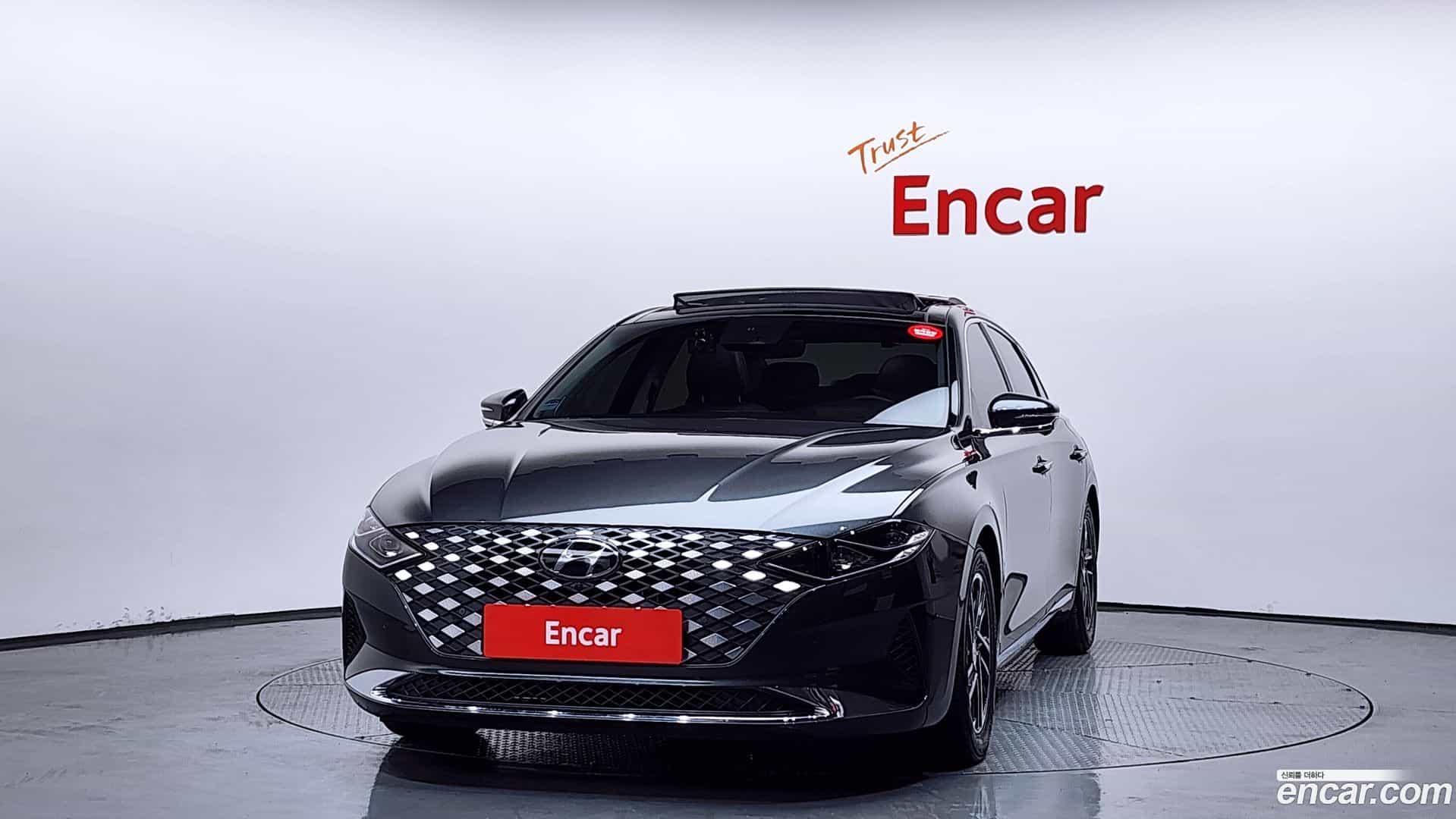 Grandeur Hyundai 2020.5-OUTER-003