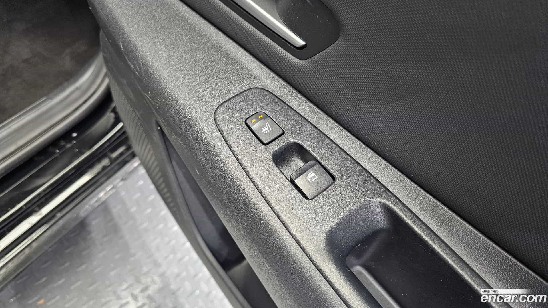 AVANTE Hyundai 2023.0-OPTION-024