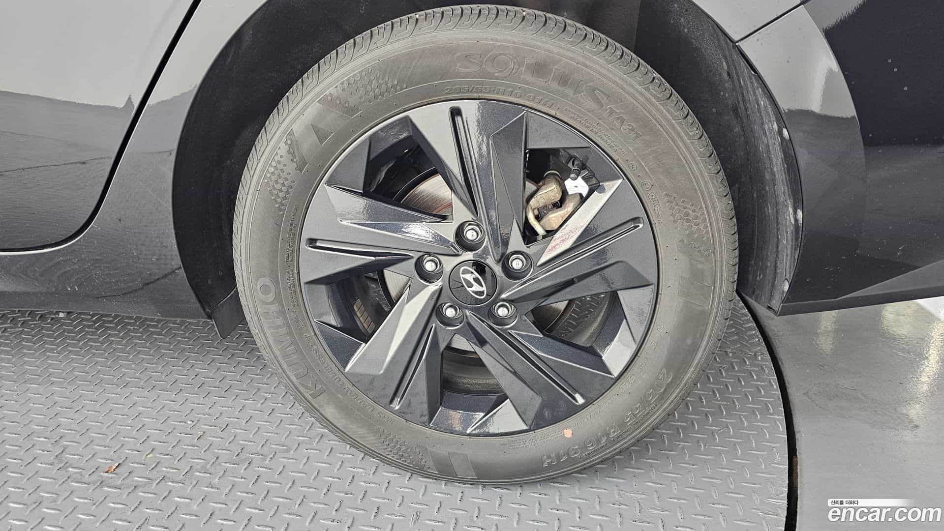 AVANTE Hyundai 2023.0-OUTER-031
