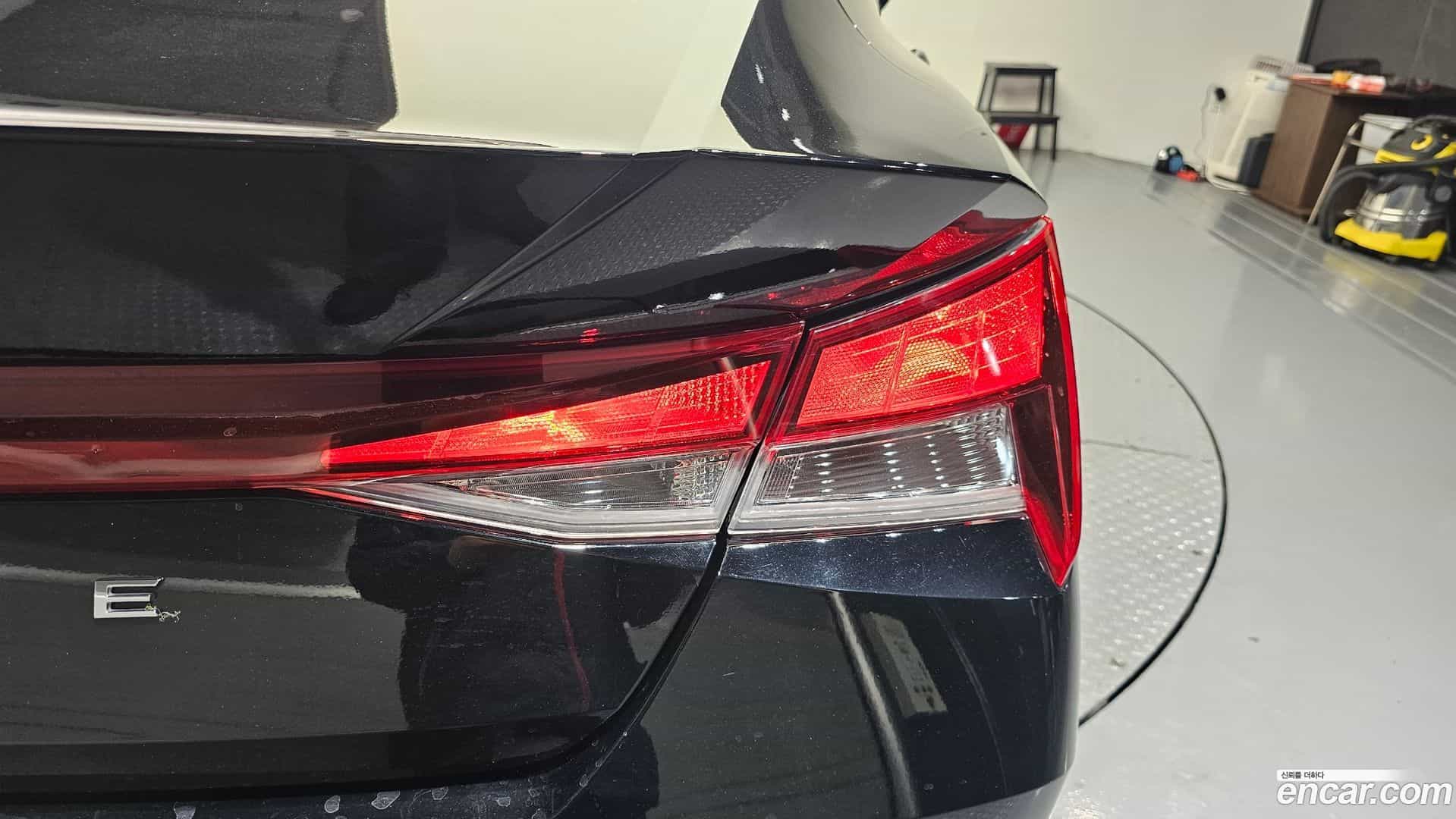 AVANTE Hyundai 2023.0-OUTER-033