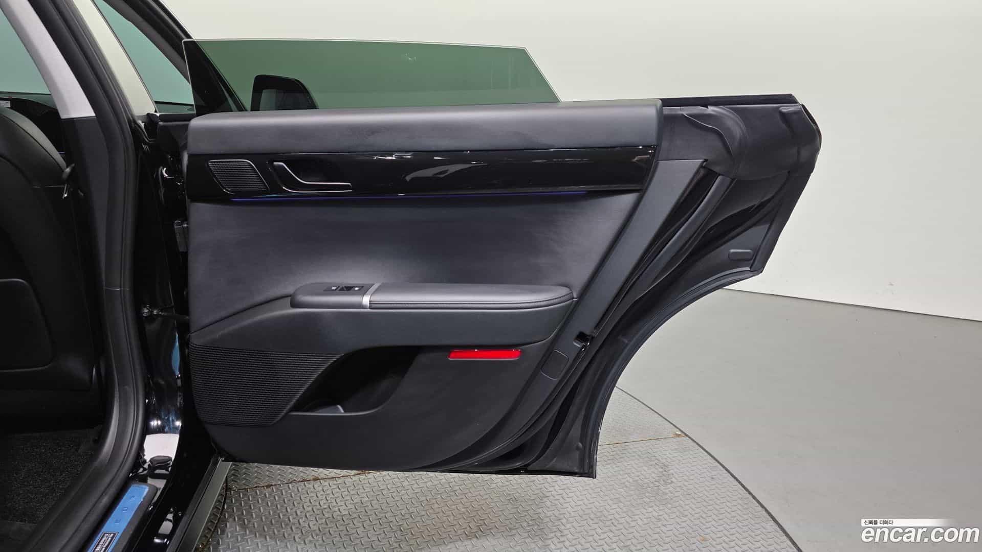 Grandeur Hyundai 2025.9-INNER-035