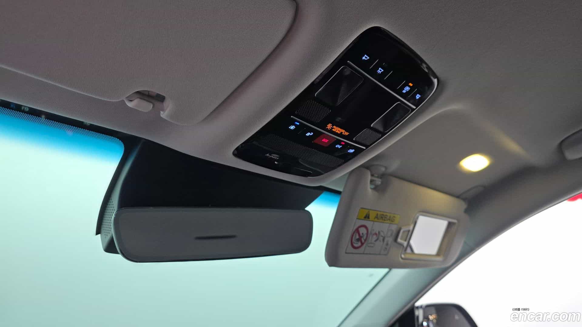 Grandeur Hyundai 2025.9-OPTION-044