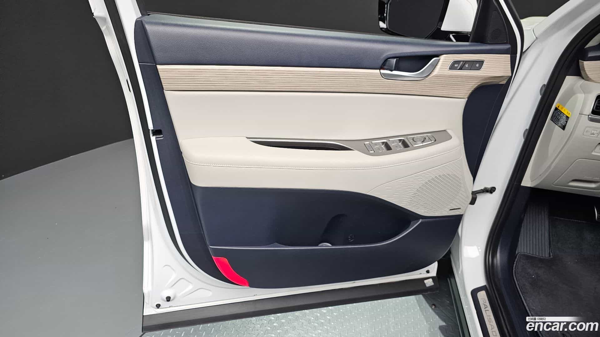 Palisade Hyundai 2020.2-INNER-034