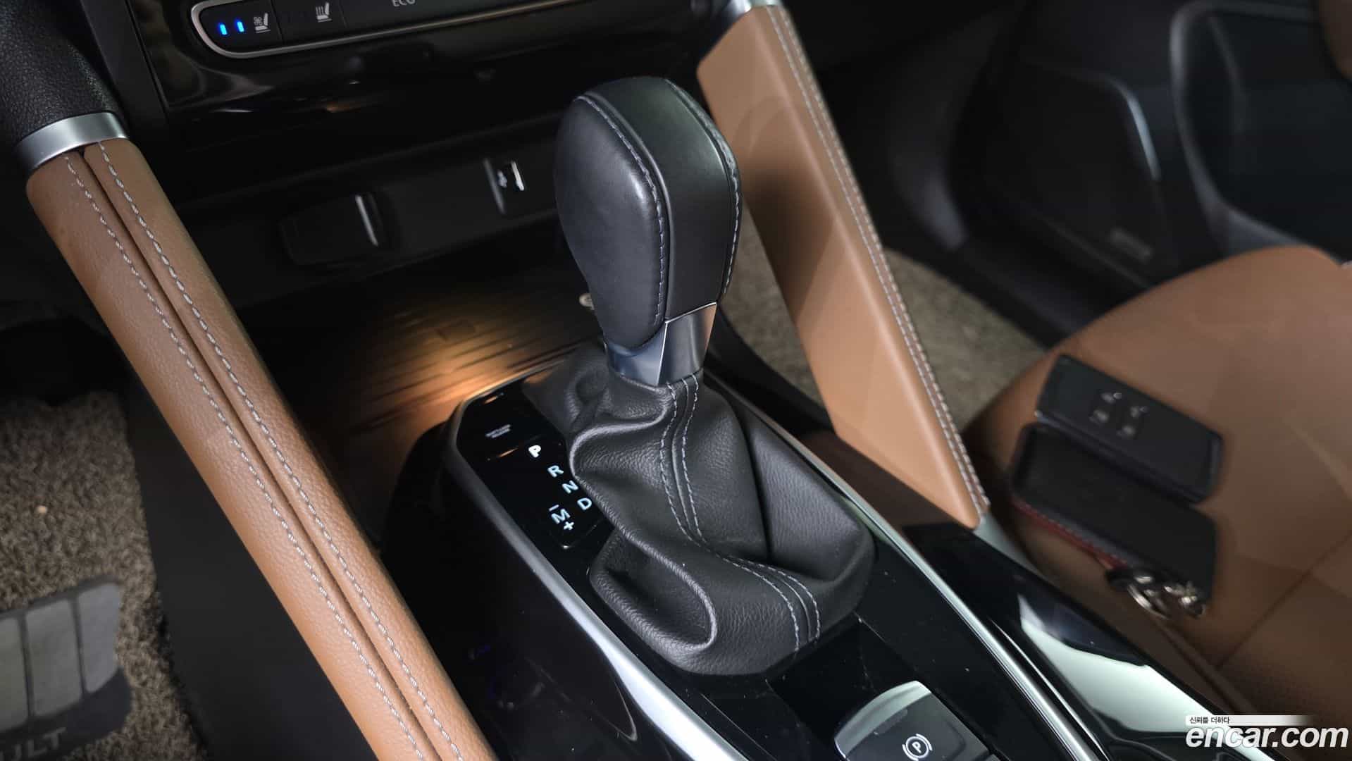 QM6 Renault Korea 2022.0-INNER-009