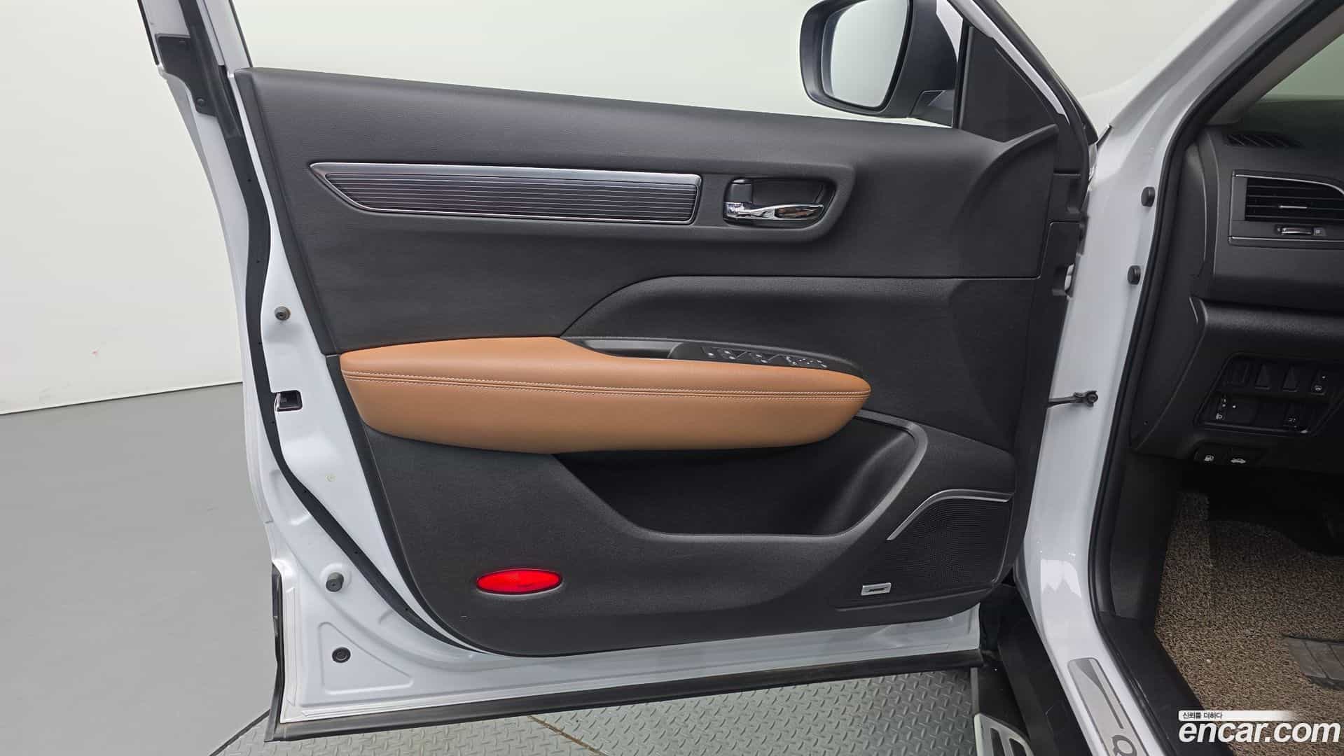 QM6 Renault Korea 2022.0-INNER-034