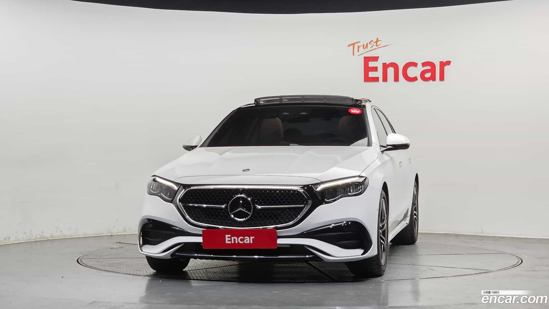 E-Class Mercedes-Benz 2026.1-OUTER-003