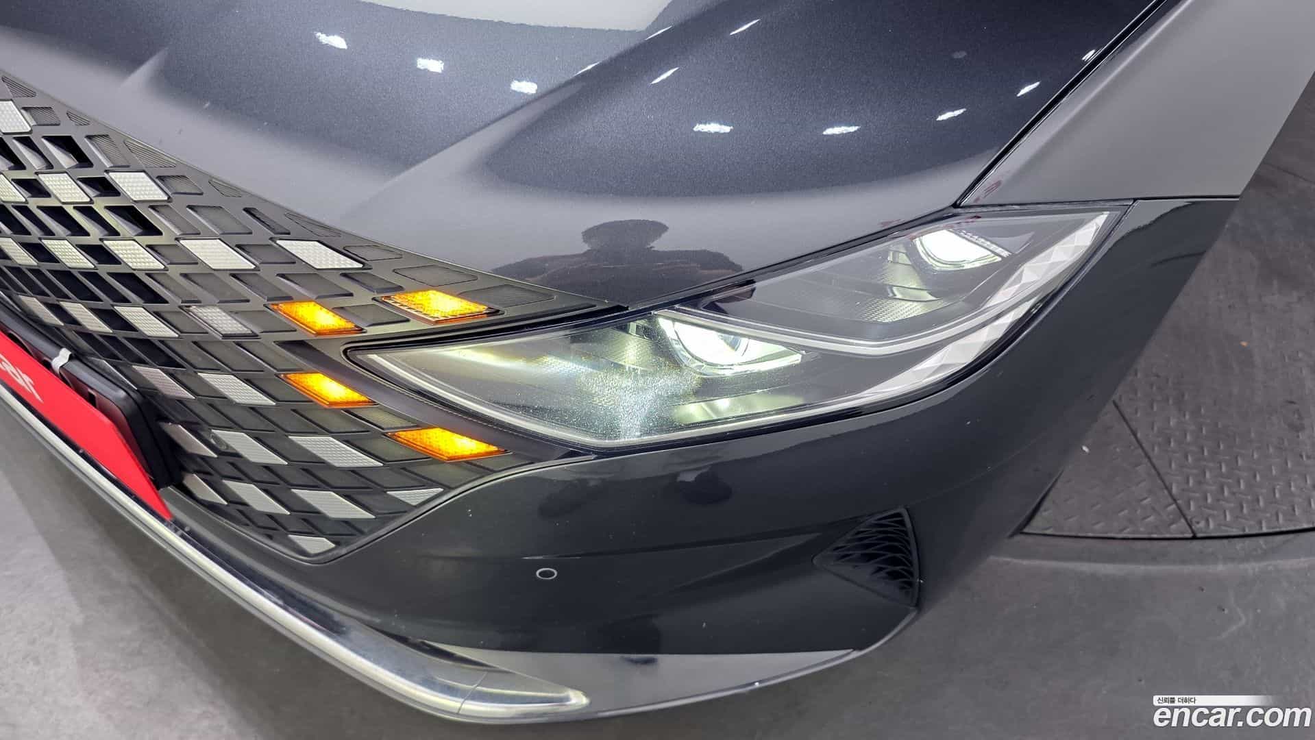 Grandeur Hyundai 2022.1-OUTER-032
