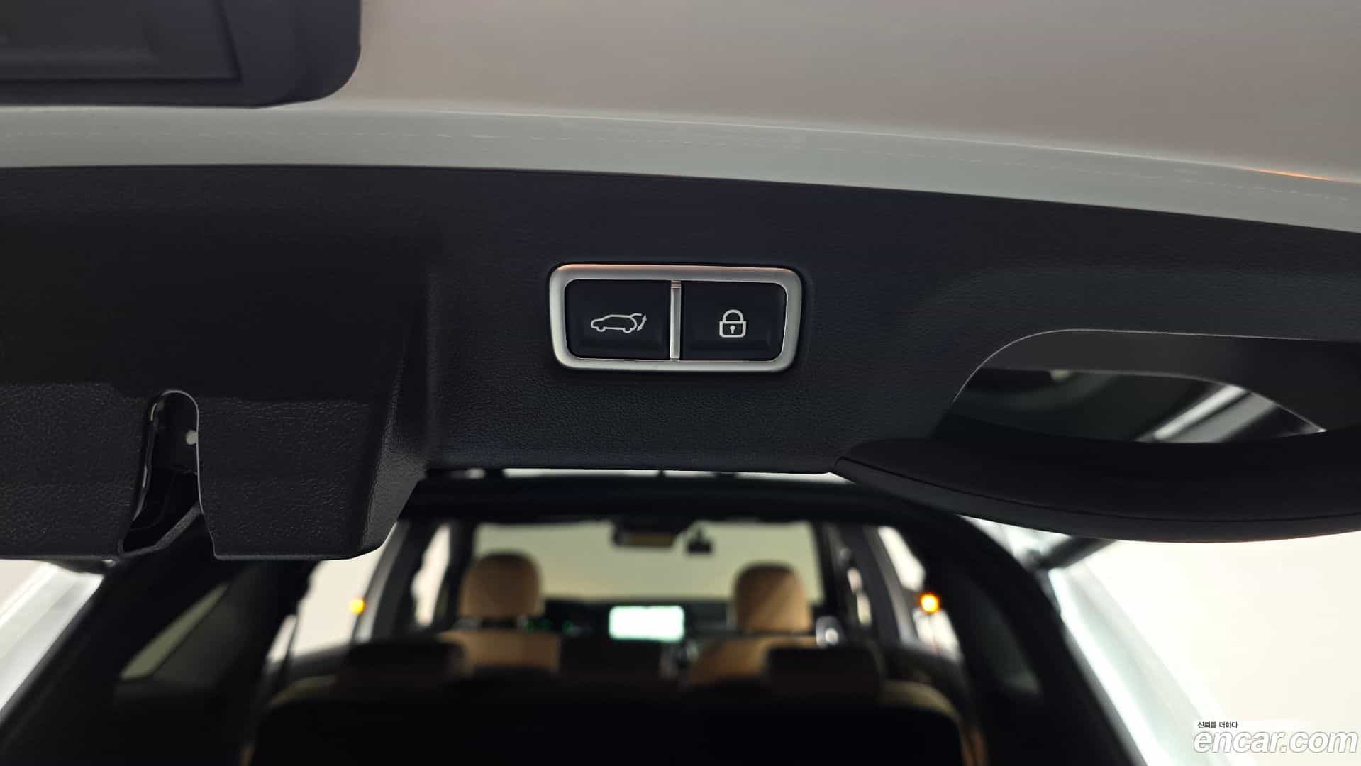 Sorento Kia 2023.7-OPTION-040