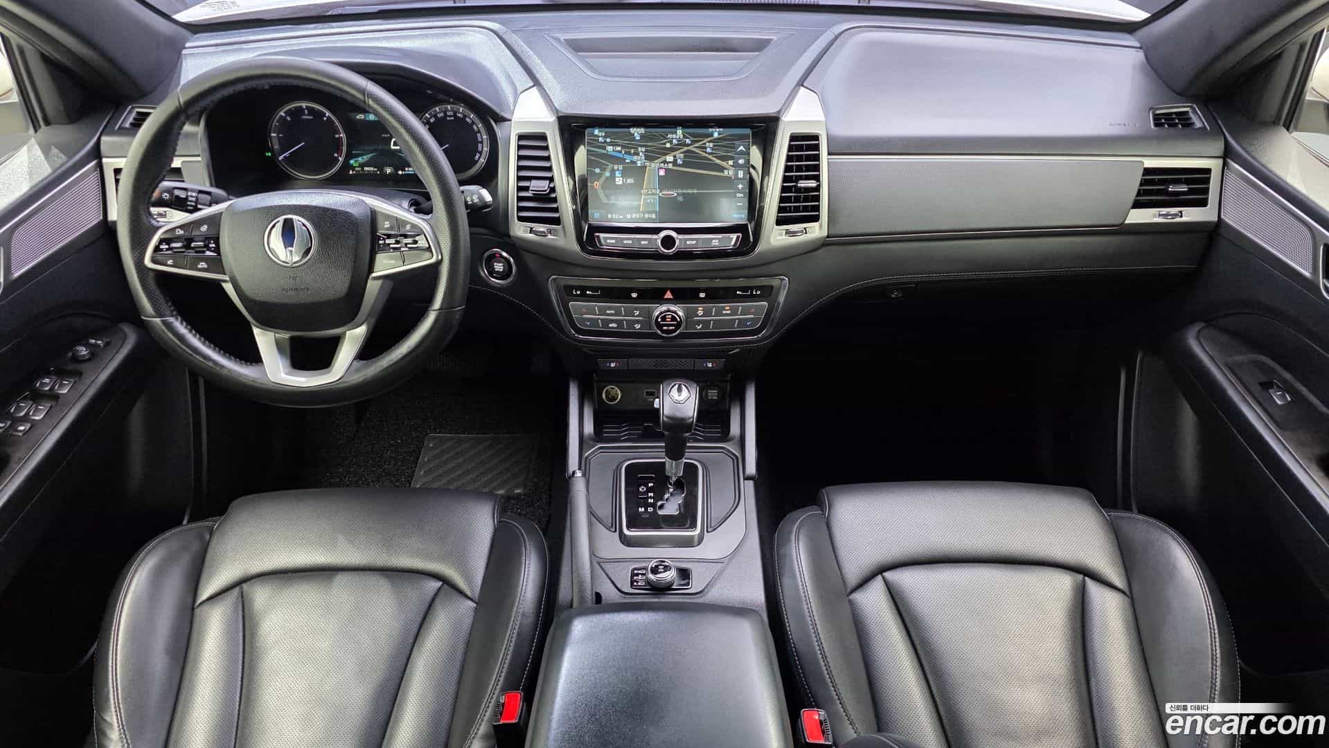 Rexton KG Mobility 2019.0-INNER-007