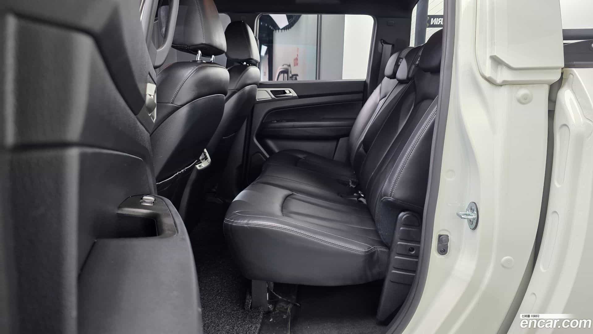 Rexton KG Mobility 2019.0-OPTION-016