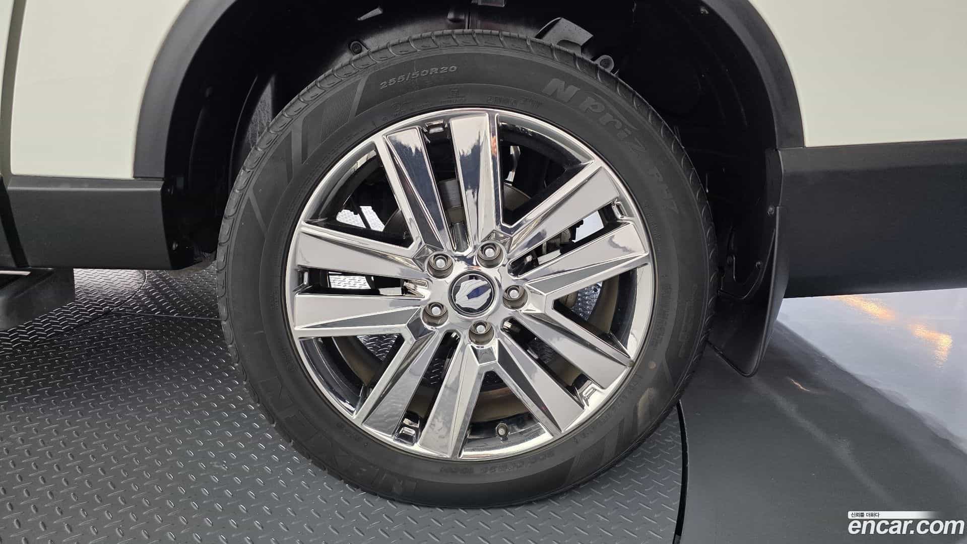 Rexton KG Mobility 2019.0-OUTER-031