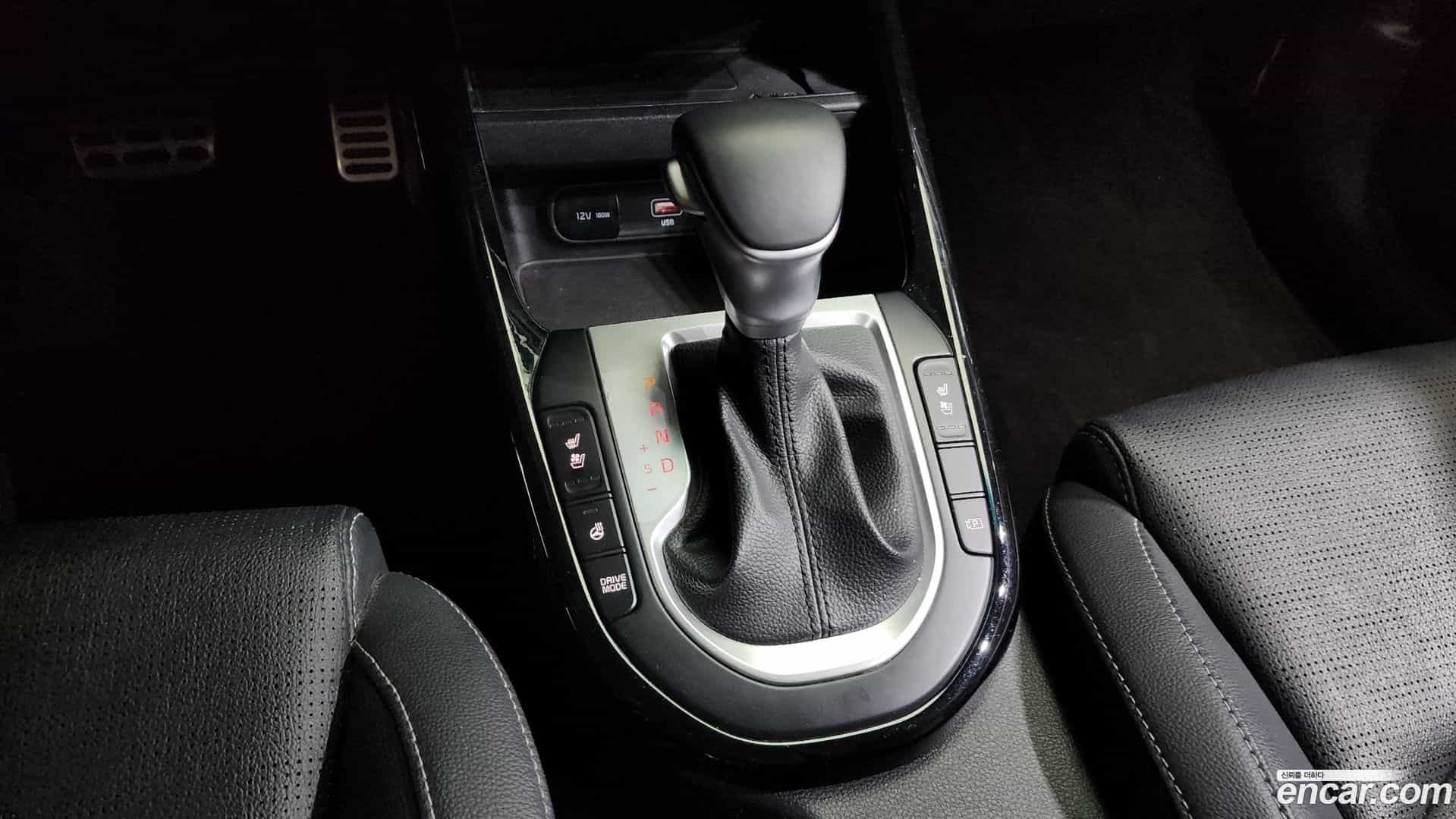 K3 Kia 2024.1-INNER-009