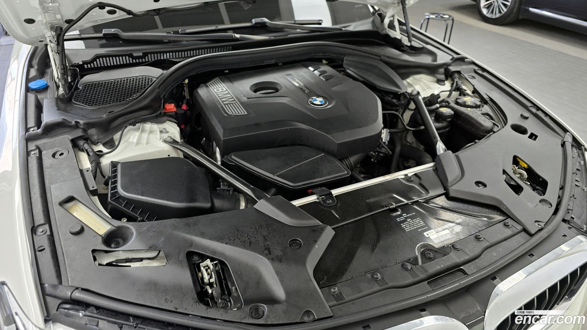 Main__Slider__Photo:5-Series BMW 2017.11-5
