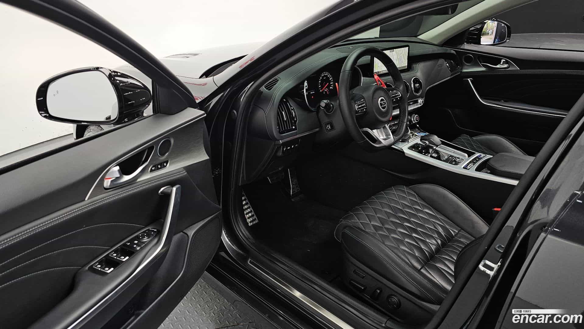 Stinger Kia 2021.3-INNER-010