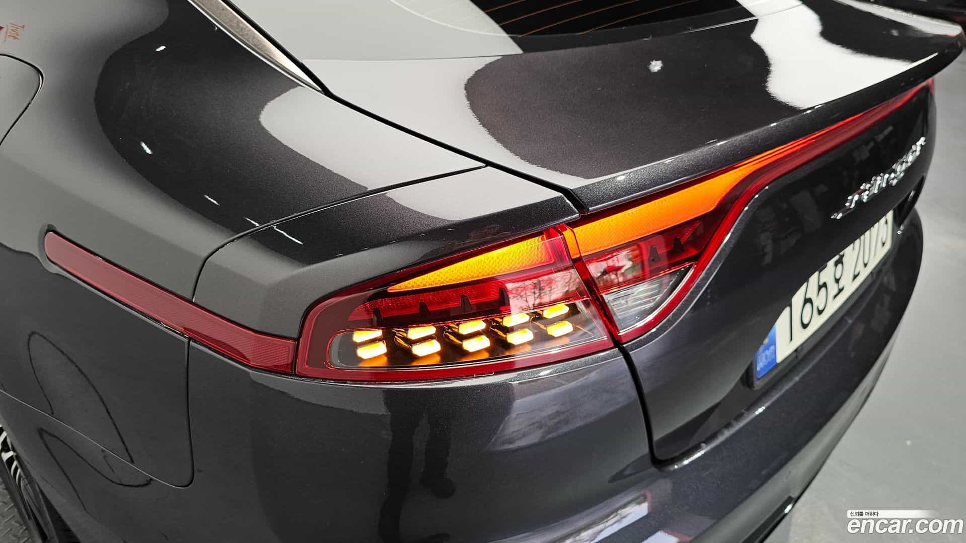 Stinger Kia 2021.3-OUTER-033