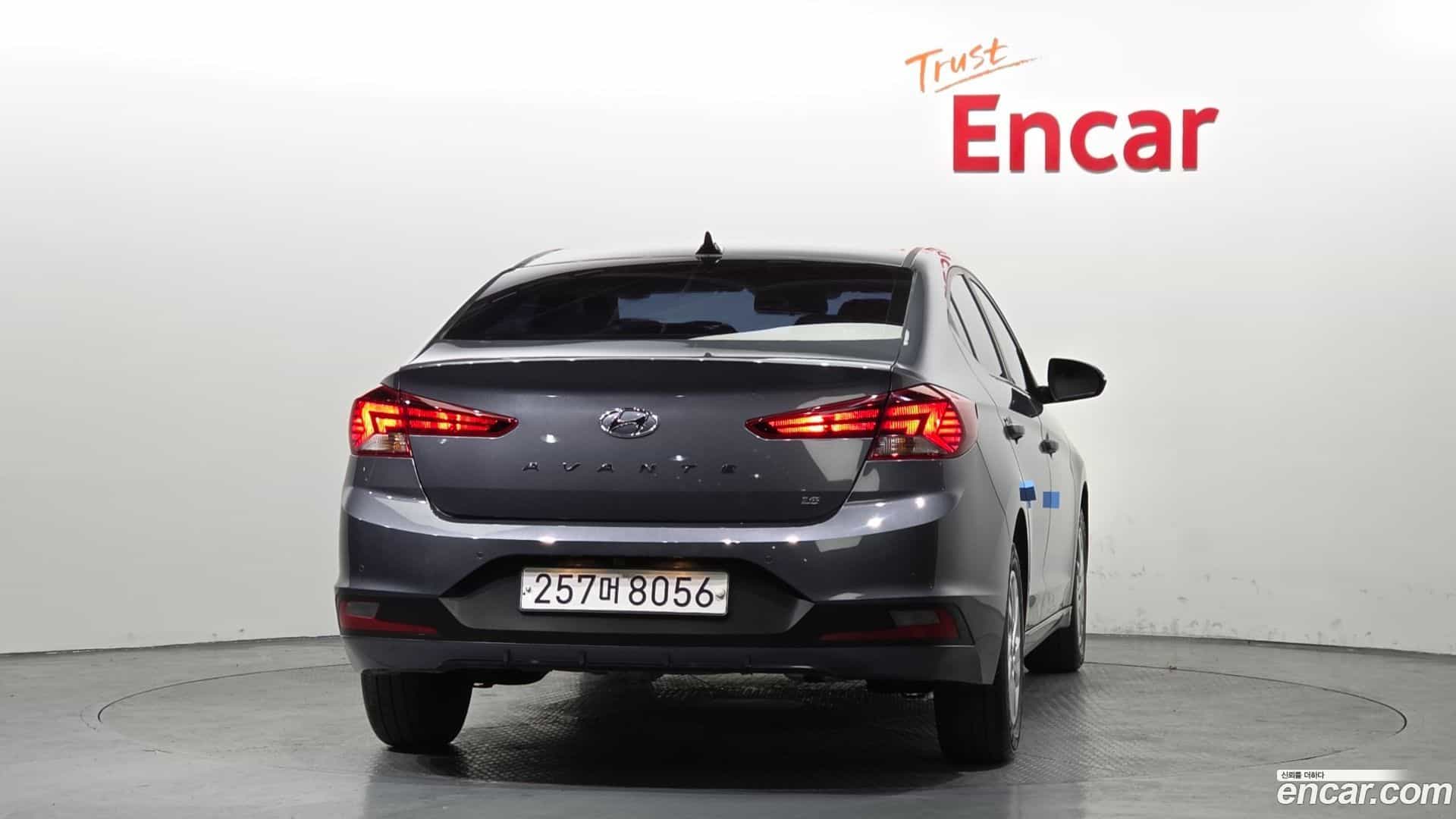 AVANTE Hyundai 2019.8-OUTER-004