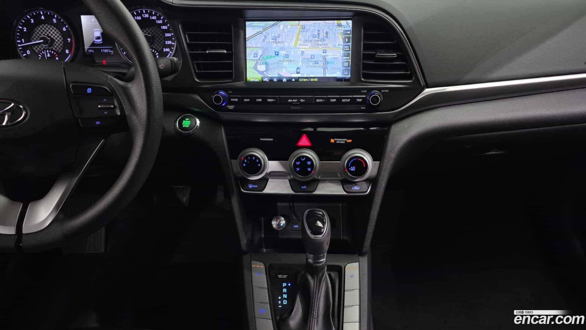 AVANTE Hyundai 2019.8-OPTION-023