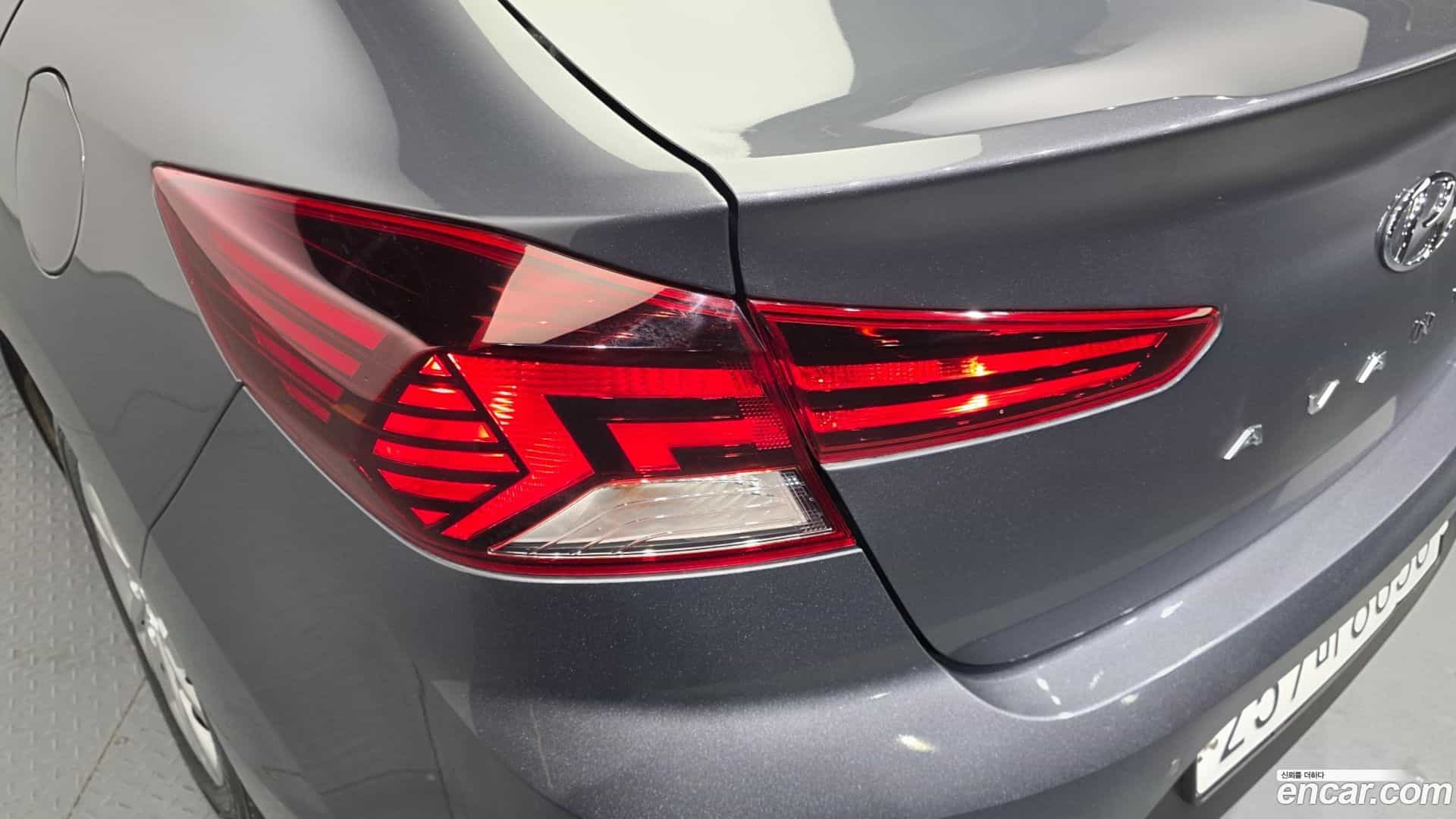 AVANTE Hyundai 2019.8-OUTER-033