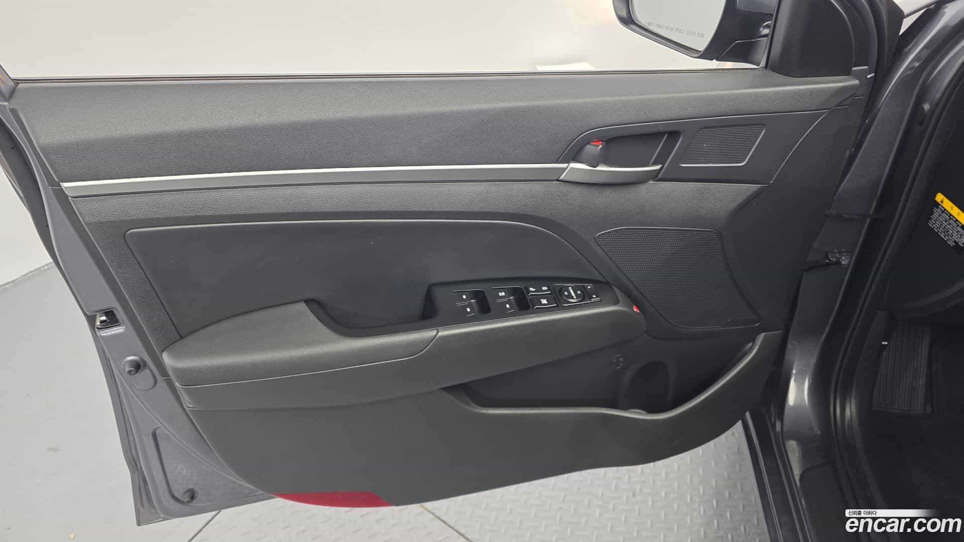 AVANTE Hyundai 2019.8-INNER-034