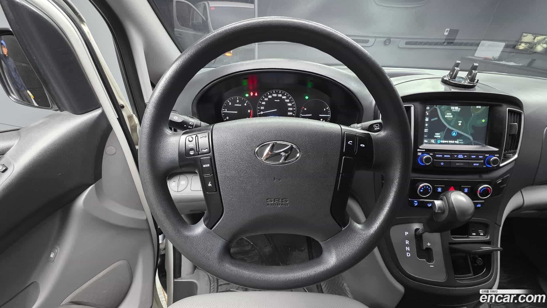 Starex Hyundai 2019.4-OPTION-017