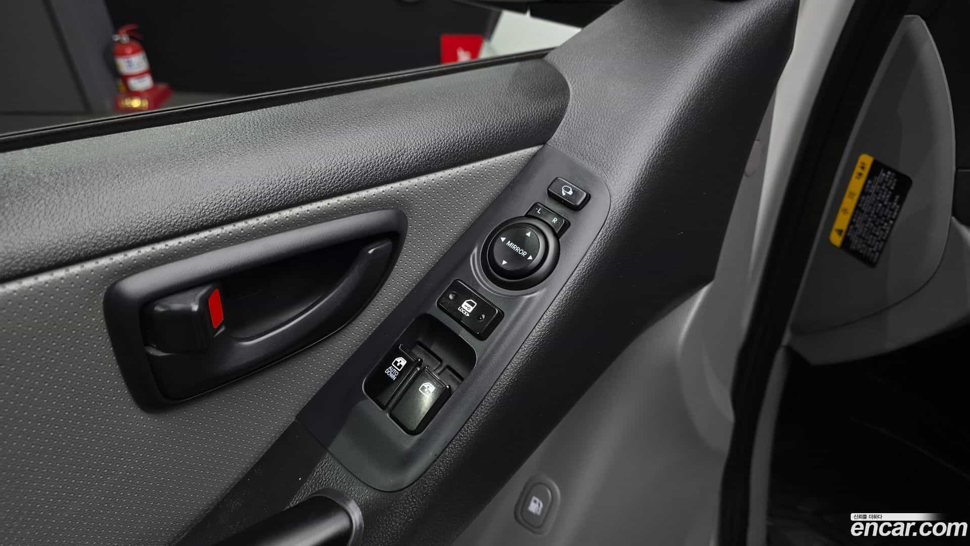 Starex Hyundai 2019.4-OPTION-021