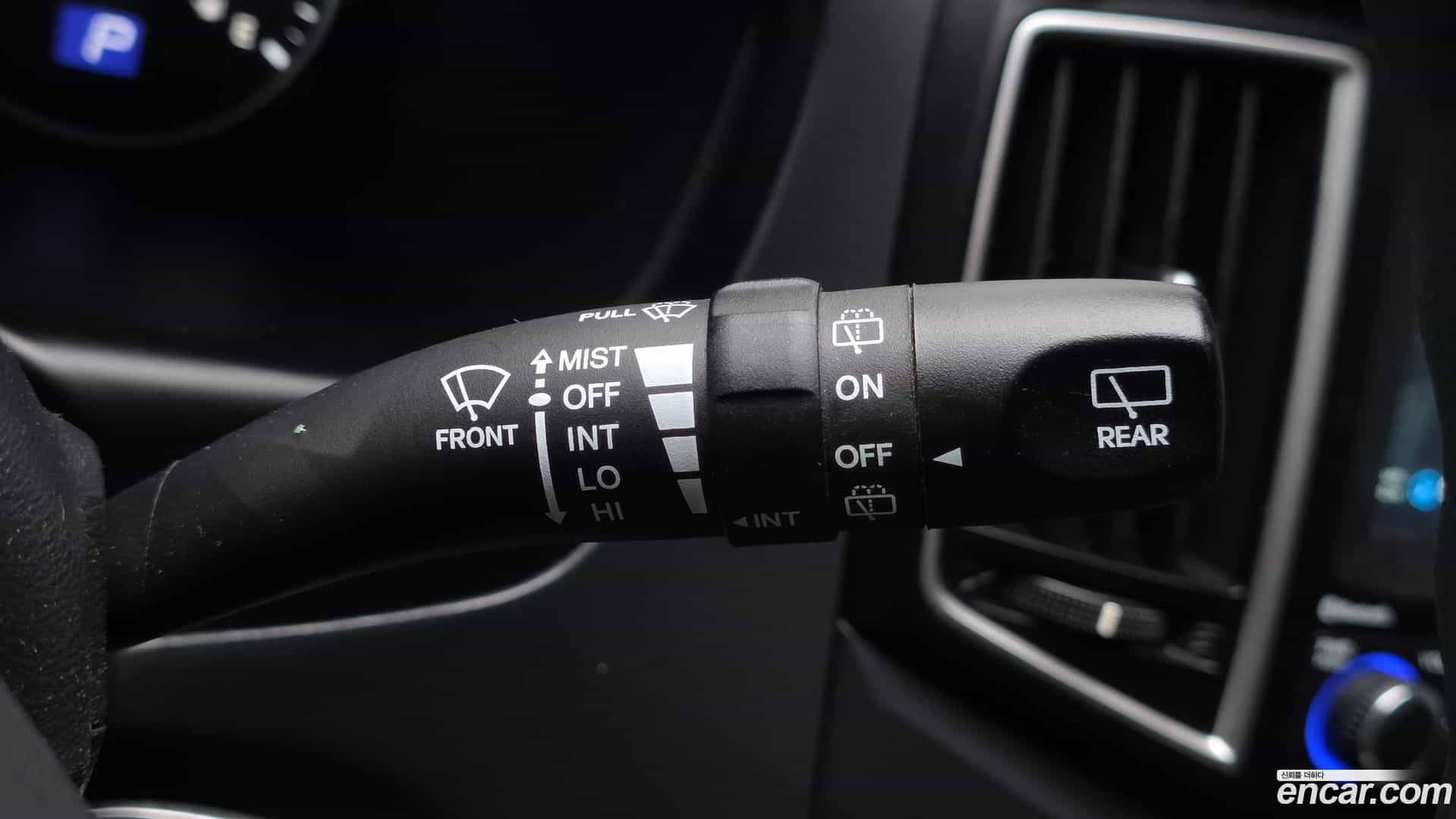 Starex Hyundai 2019.4-OPTION-023