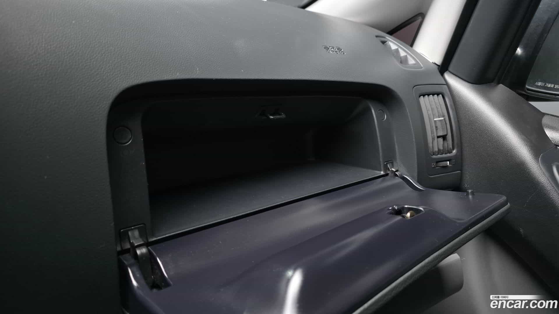Starex Hyundai 2019.4-OPTION-044