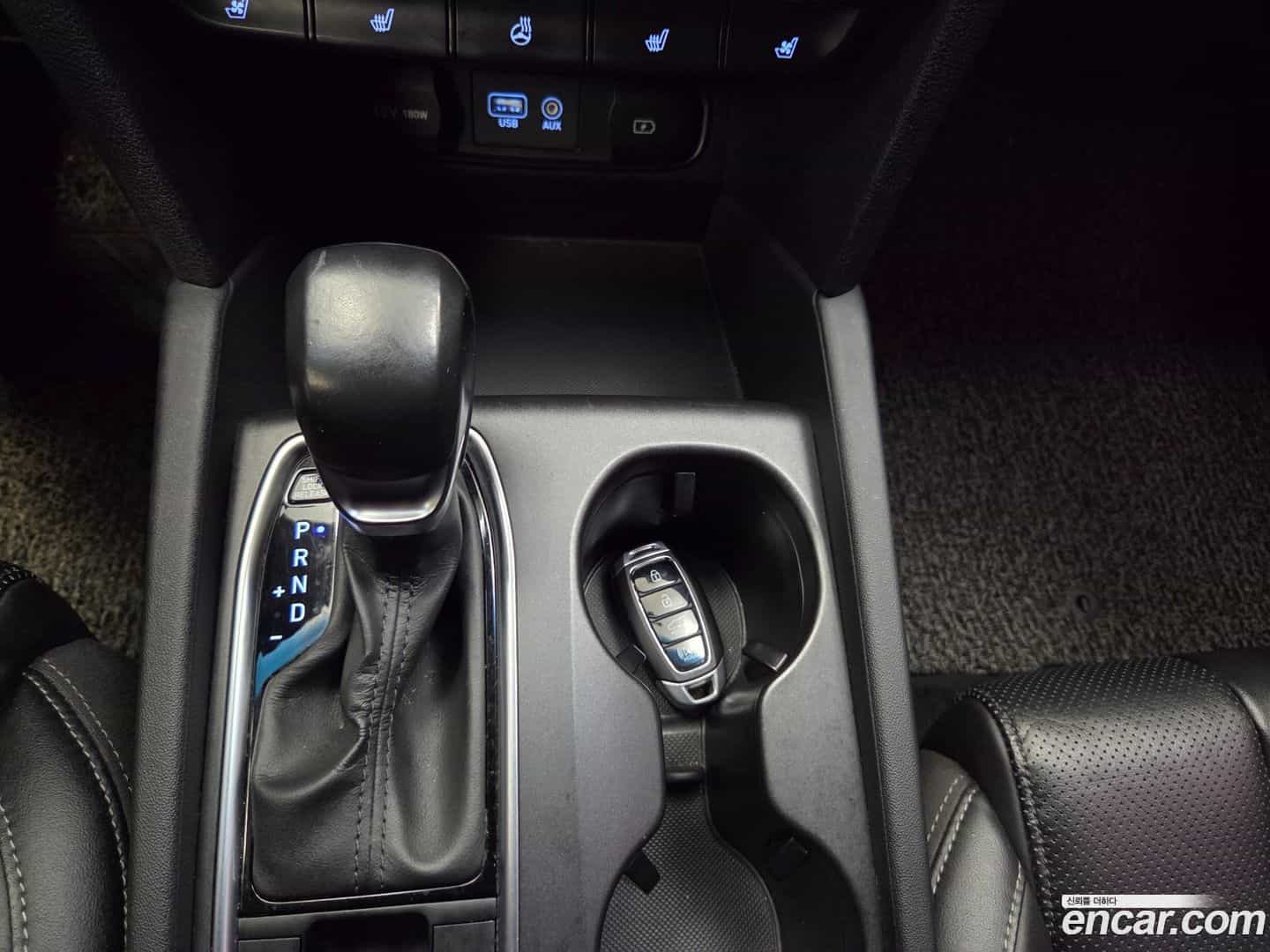 Santafe Hyundai 2019.0-INNER-009