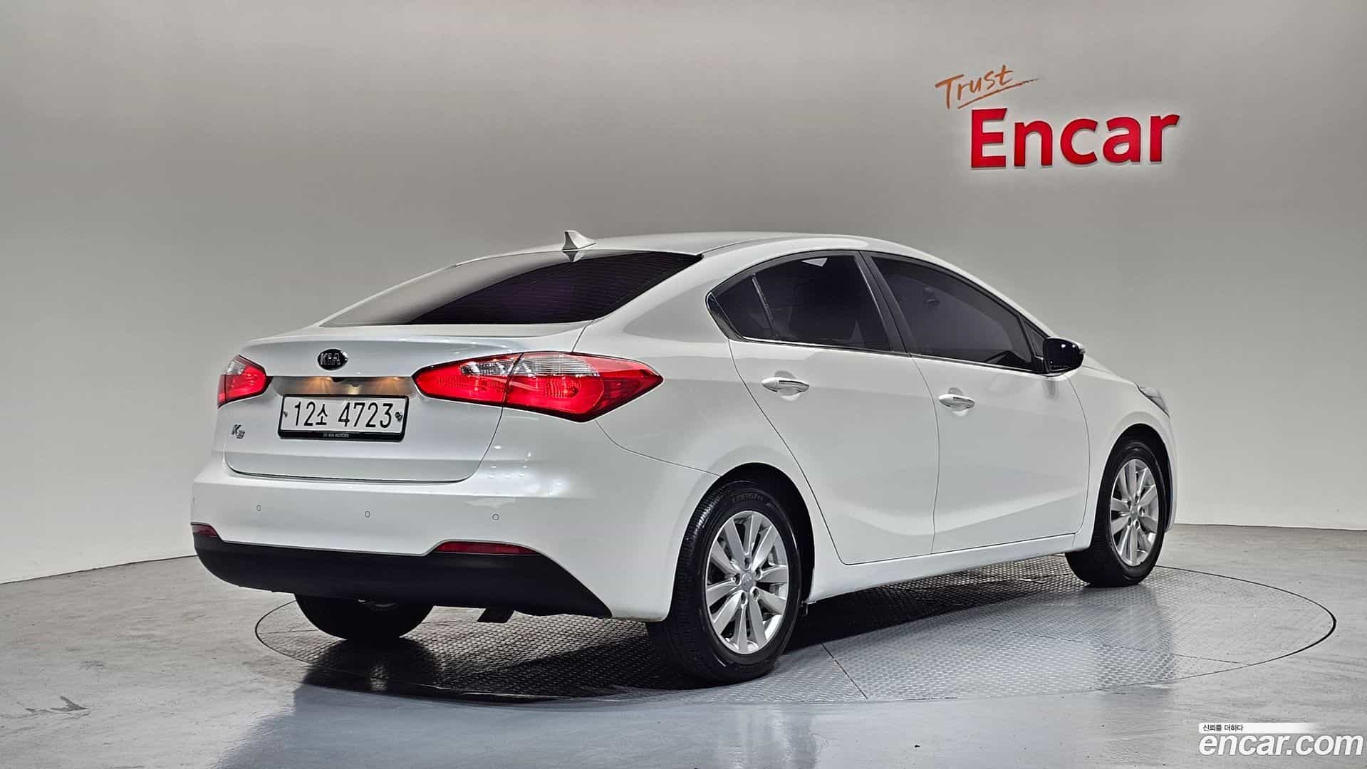 K3 Kia 2014.0-OUTER-002