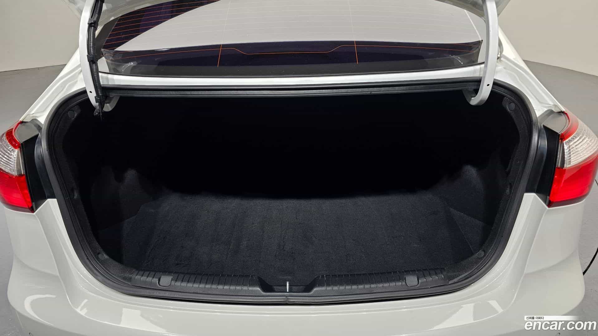 K3 Kia 2014.0-OPTION-040