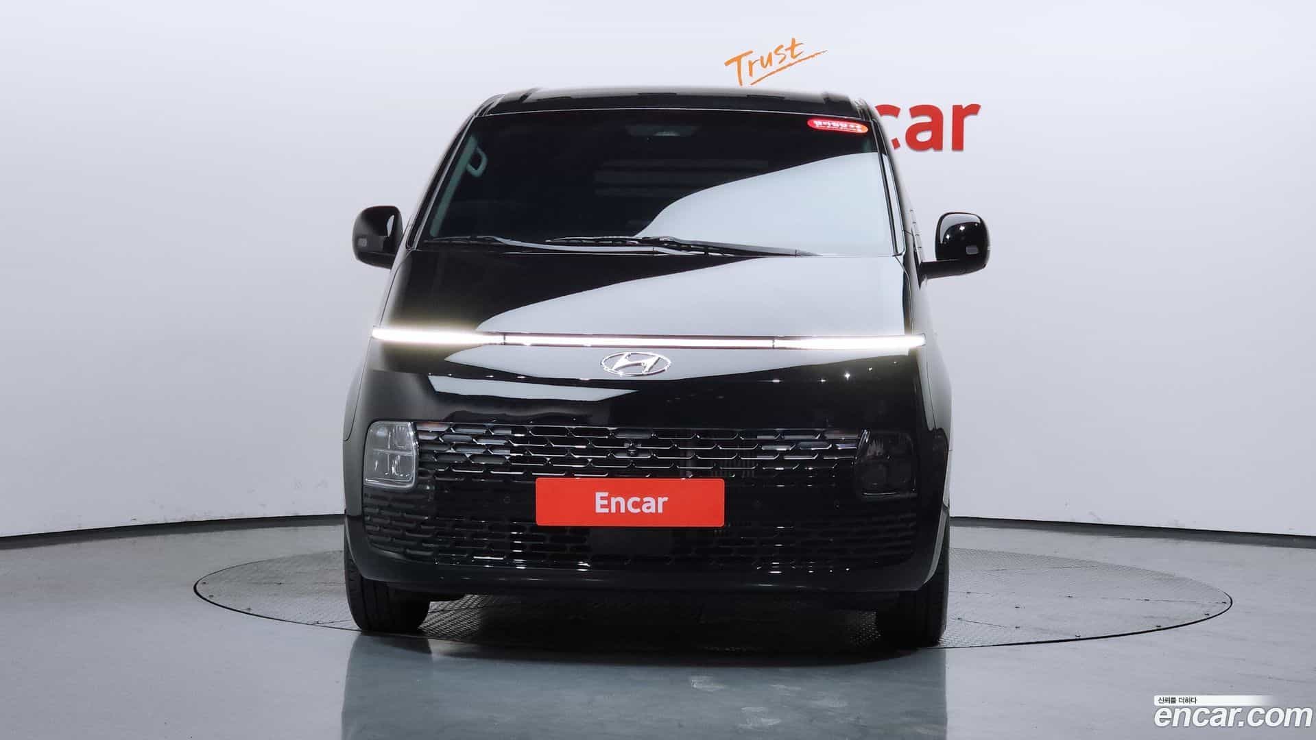 Staria Hyundai 2022.3-OUTER-003