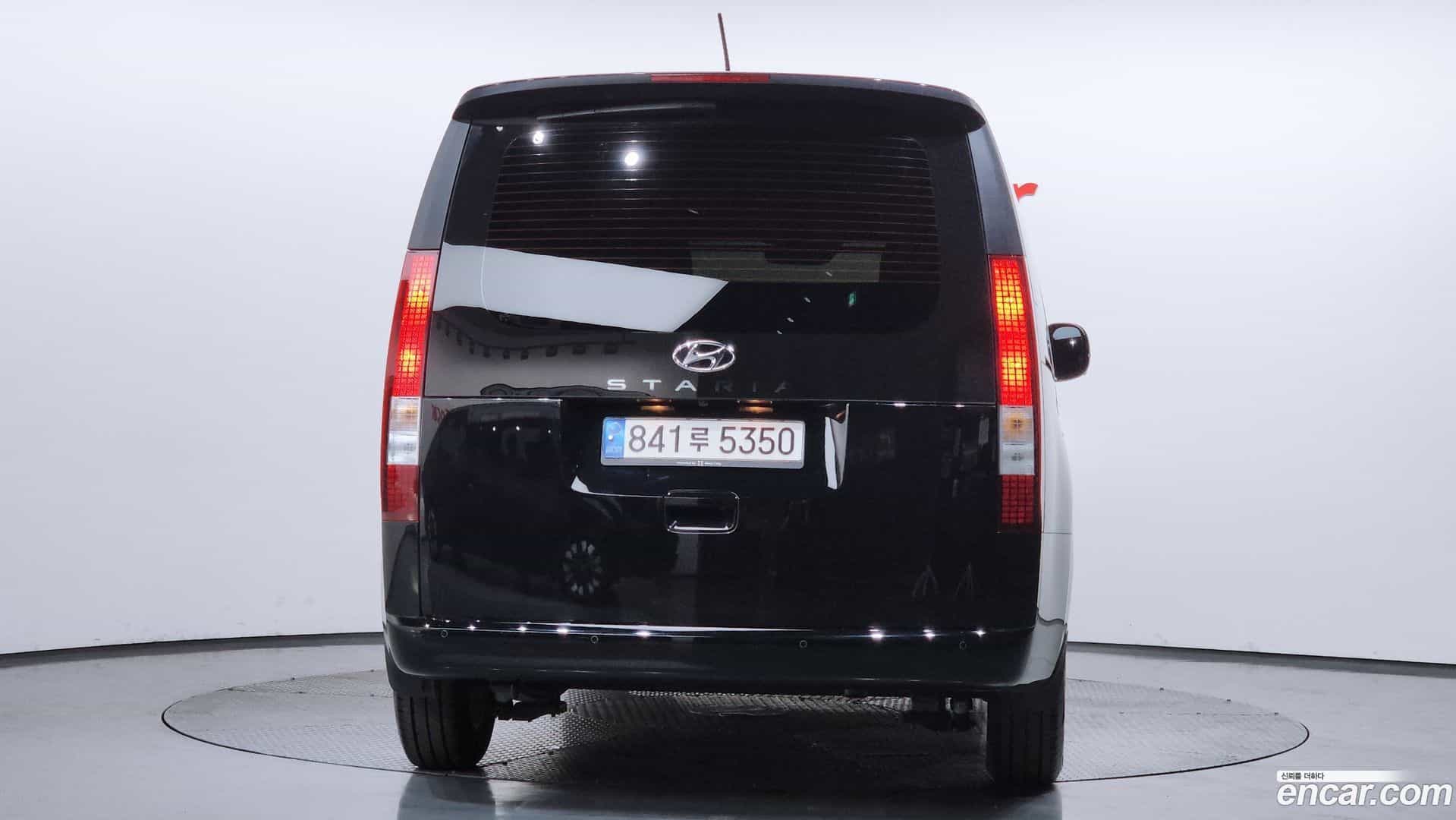 Staria Hyundai 2022.3-OUTER-004