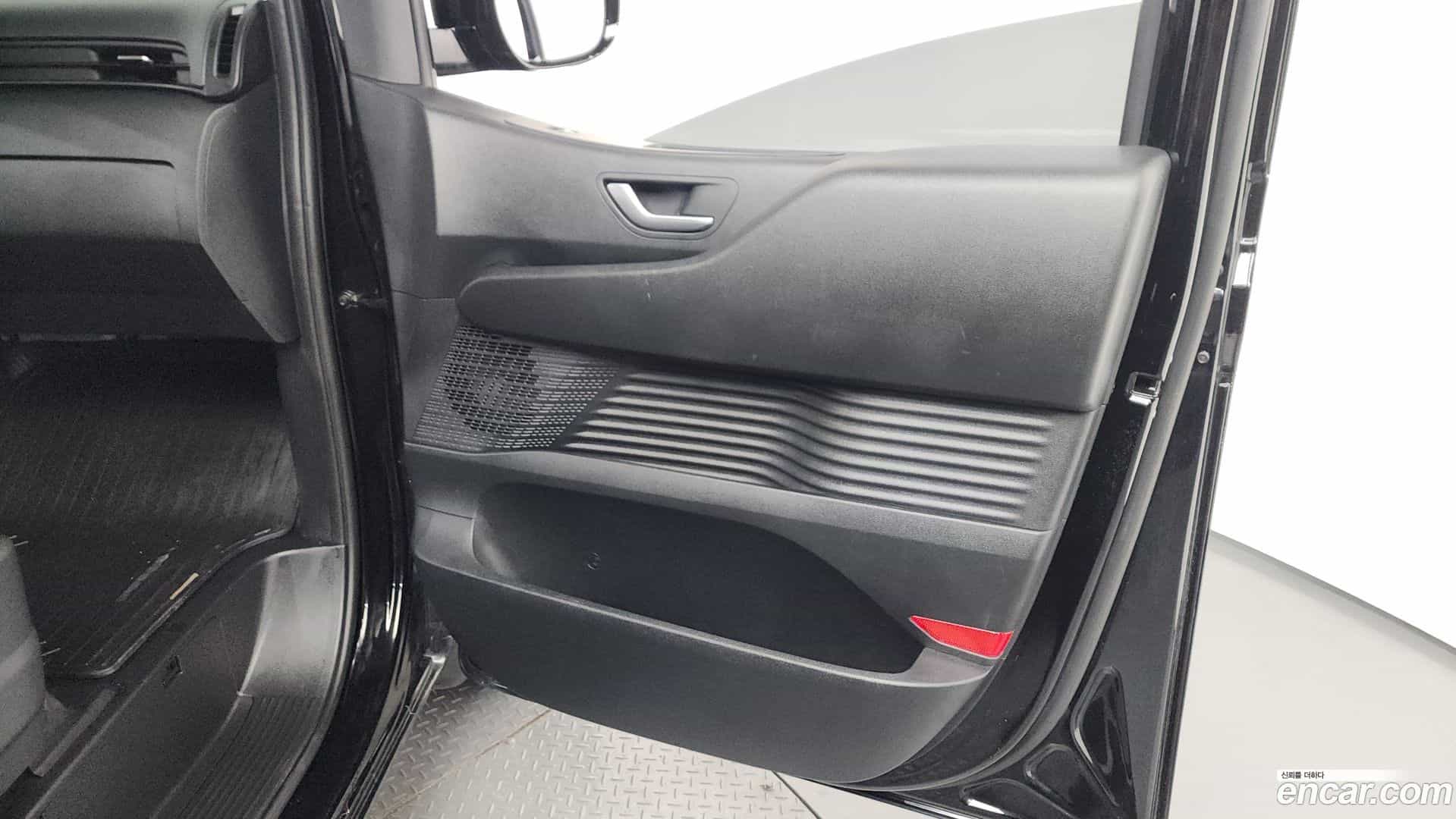 Staria Hyundai 2022.3-INNER-035