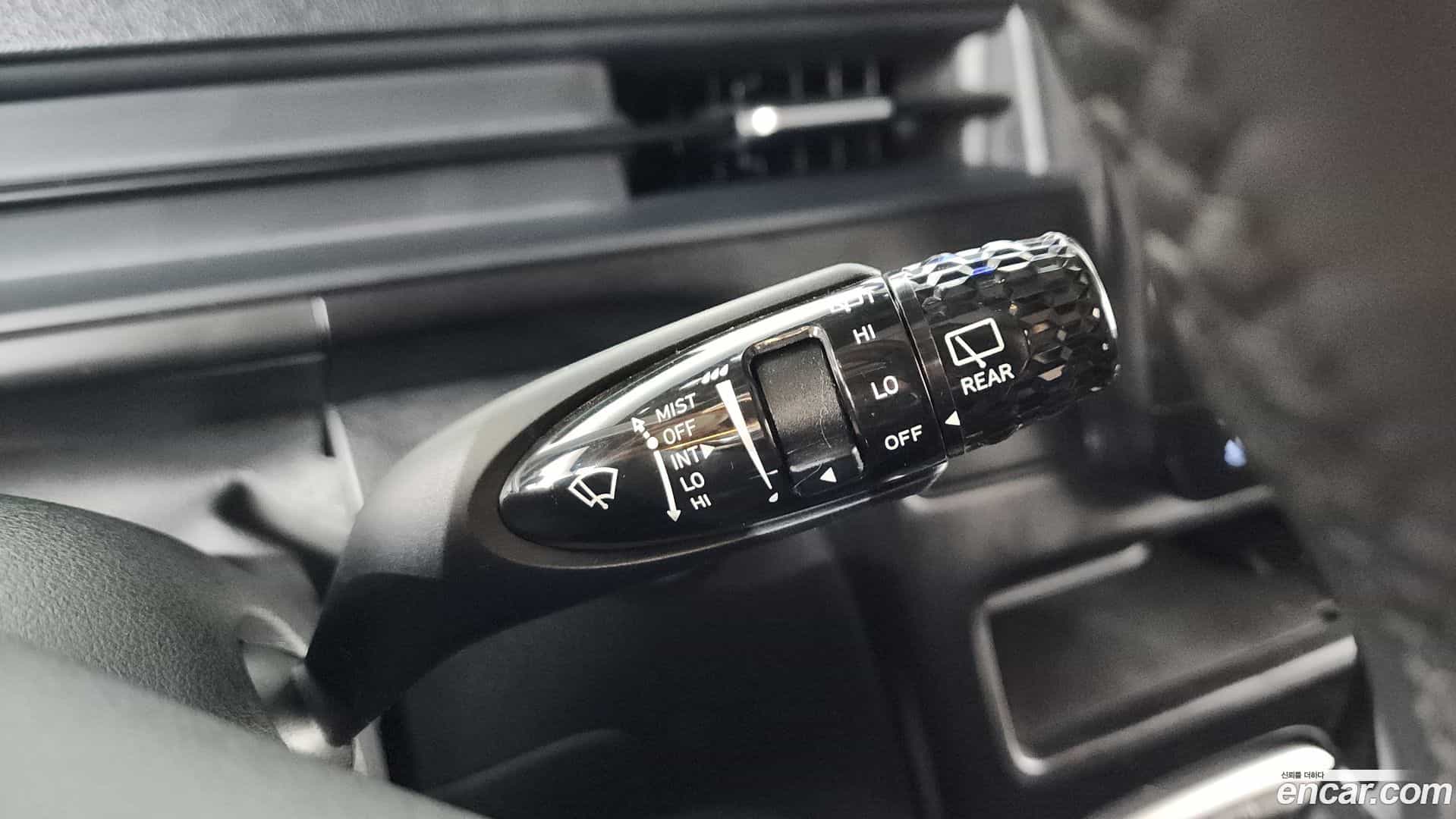 Staria Hyundai 2022.3-OPTION-041