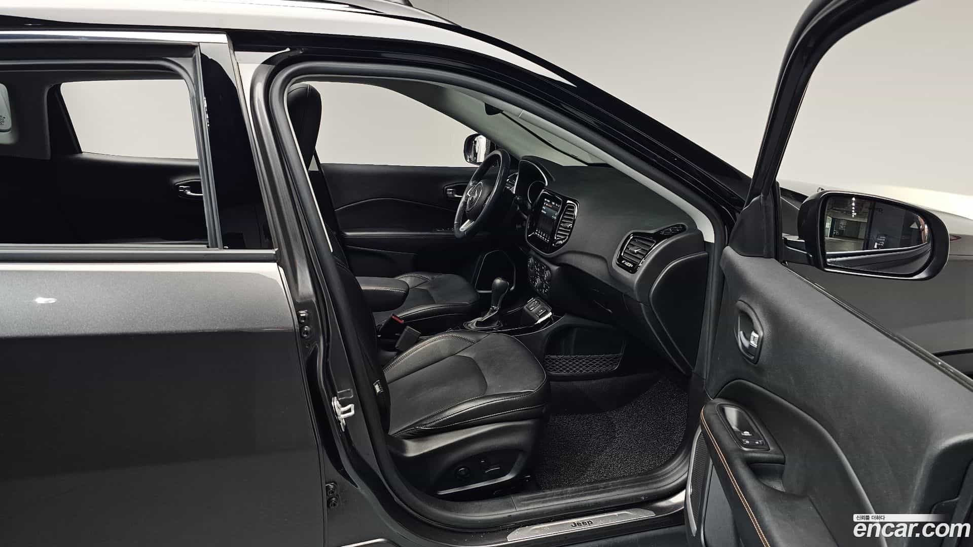 Compass Jeep 2021.8-INNER-036