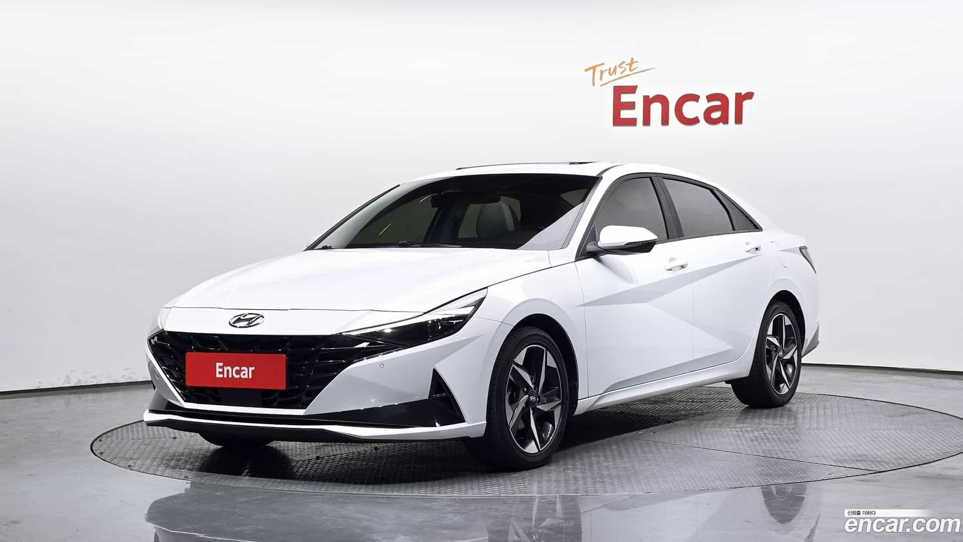 AVANTE Hyundai 2022.2-OUTER-001