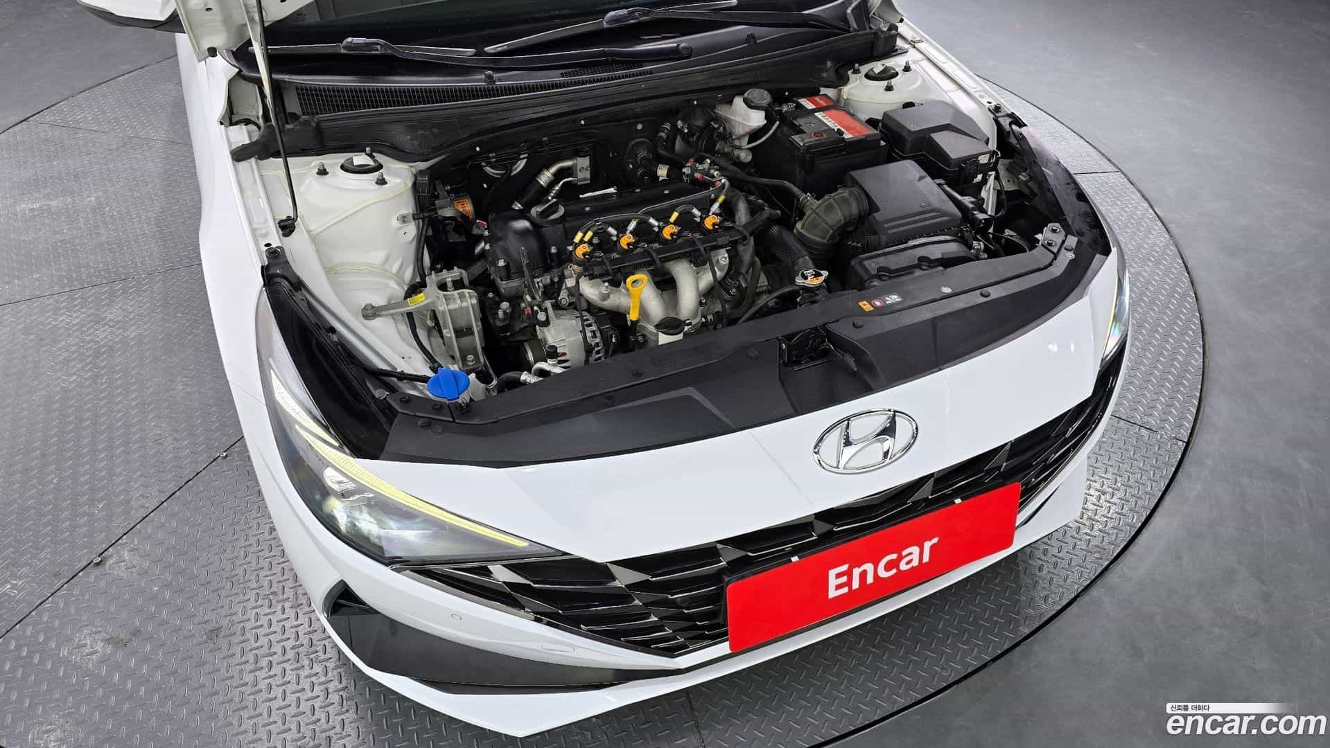 AVANTE Hyundai 2022.2-OUTER-006