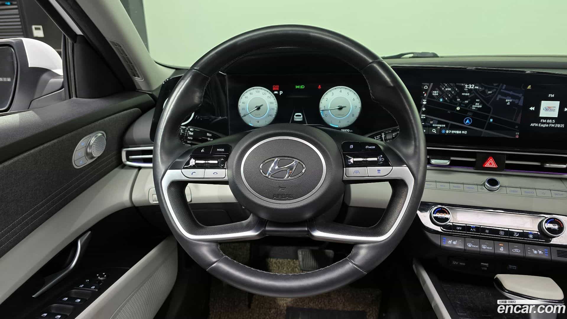 AVANTE Hyundai 2022.2-OPTION-017