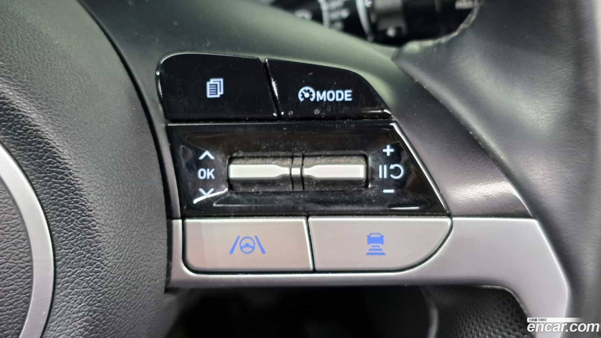 AVANTE Hyundai 2022.2-OPTION-018