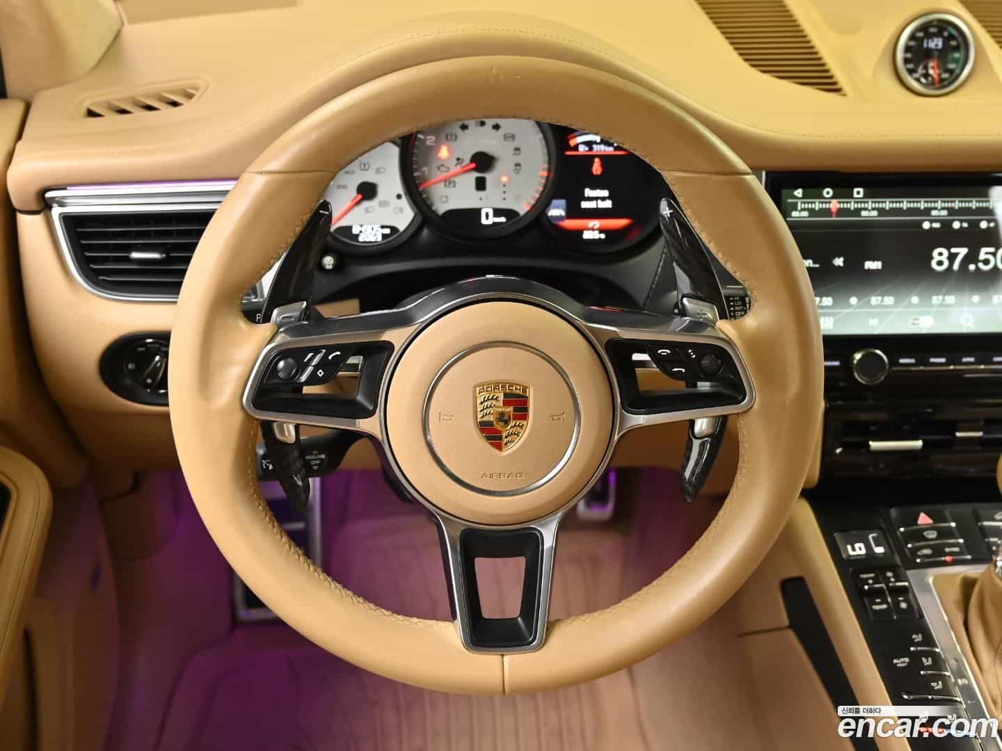 Macan Porsche 2015.5-OPTION-018