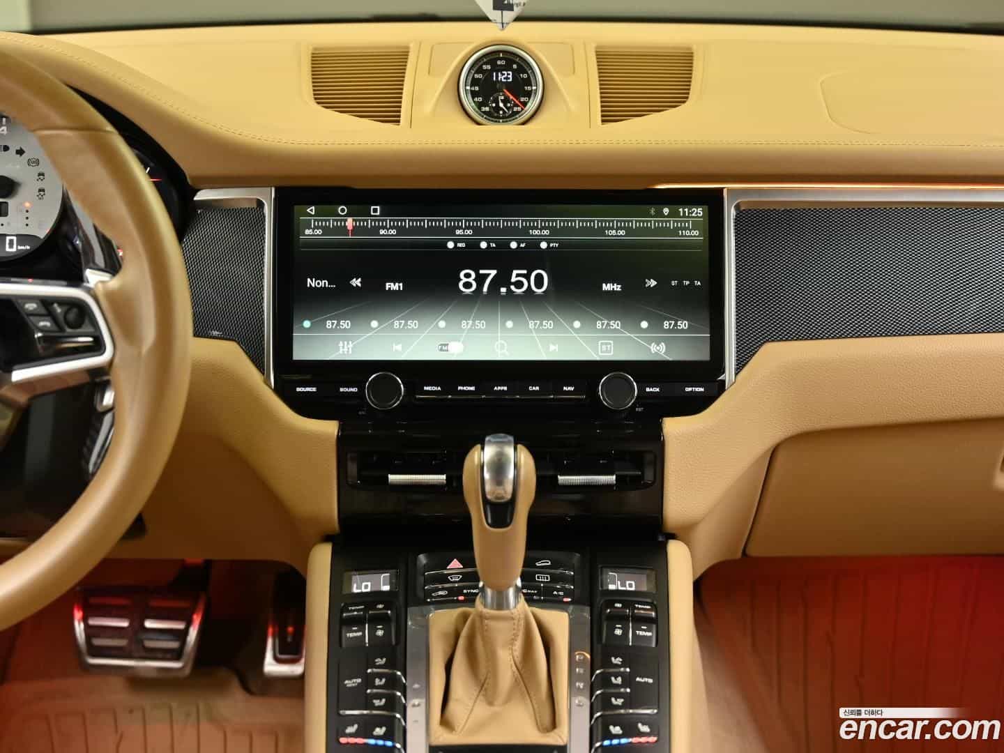 Macan Porsche 2015.5-OPTION-019