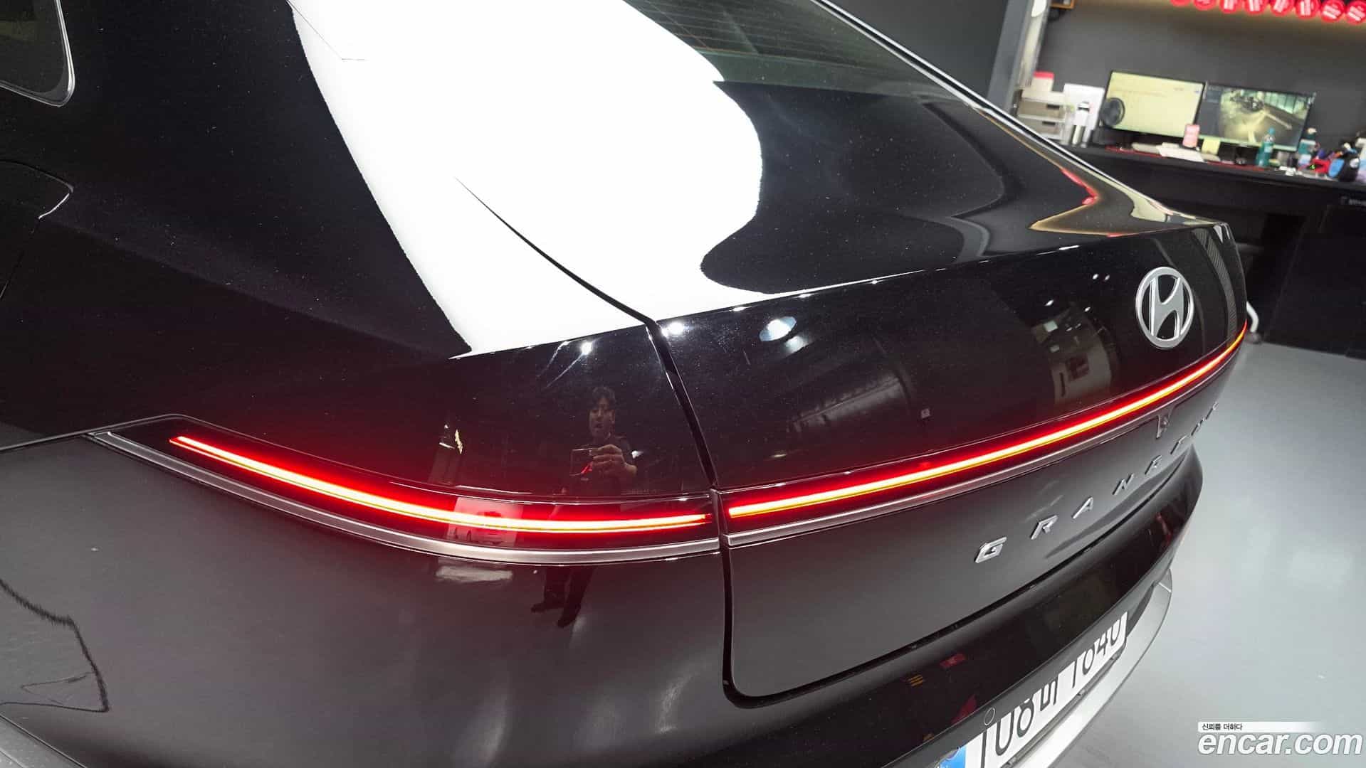 Grandeur Hyundai 2023.2-OUTER-033