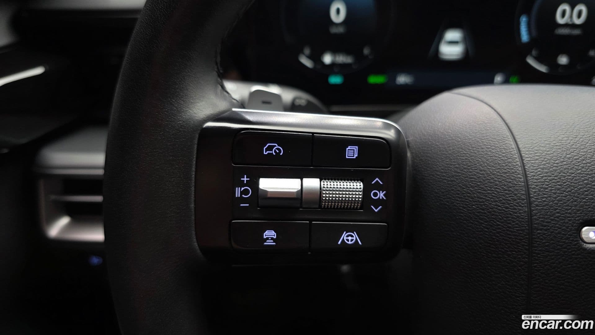 Main__Slider__Photo:Grandeur Hyundai 2023.2-26