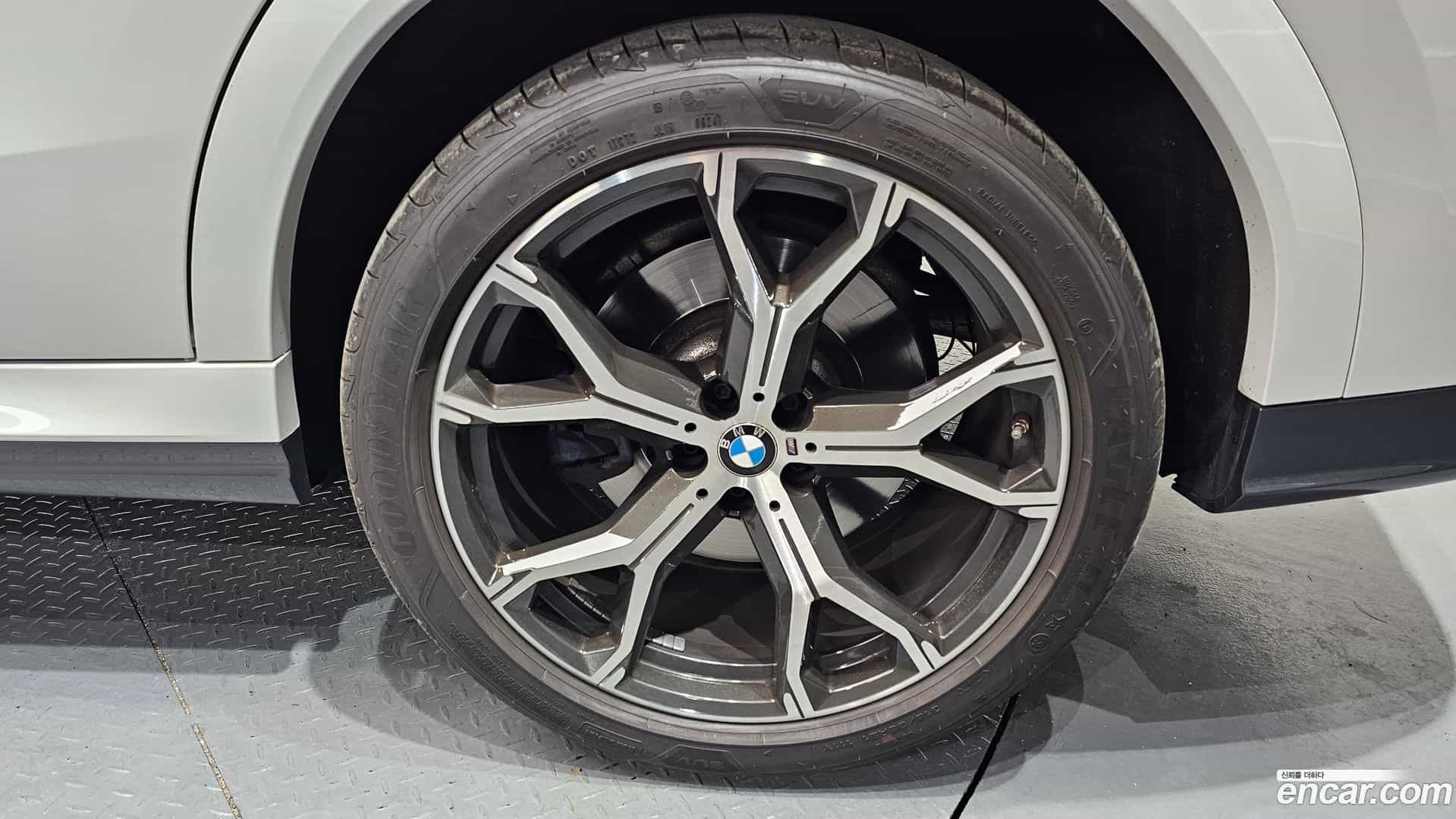 X6 BMW 2021.8-OUTER-031