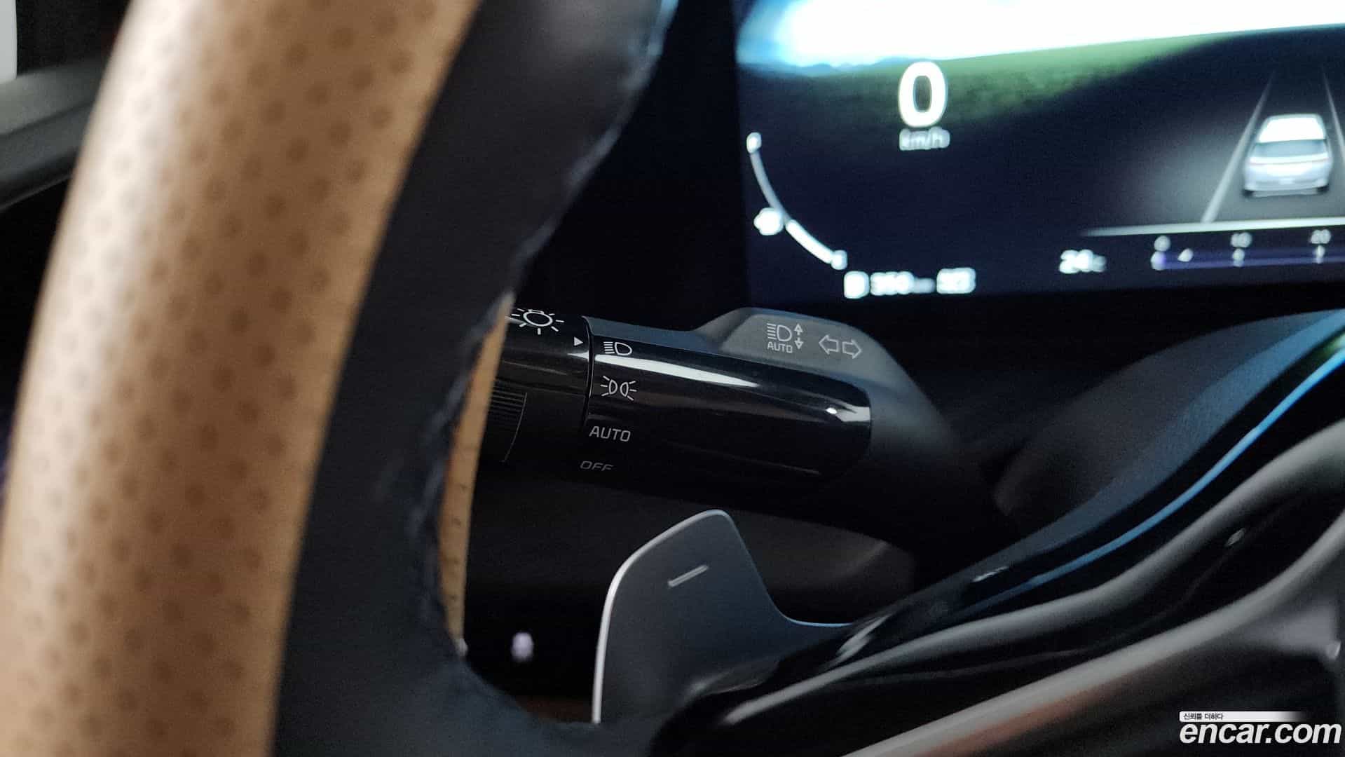 Canival Kia 2023.0-OPTION-041