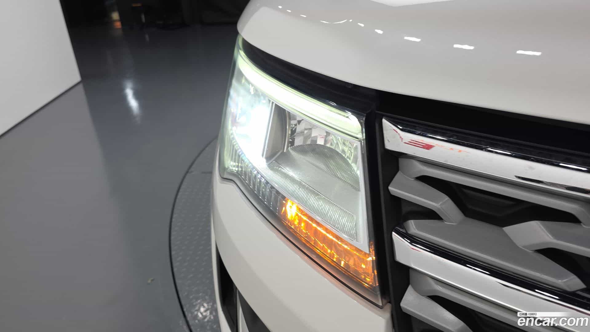 Explorer Ford 2019.3-OUTER-032