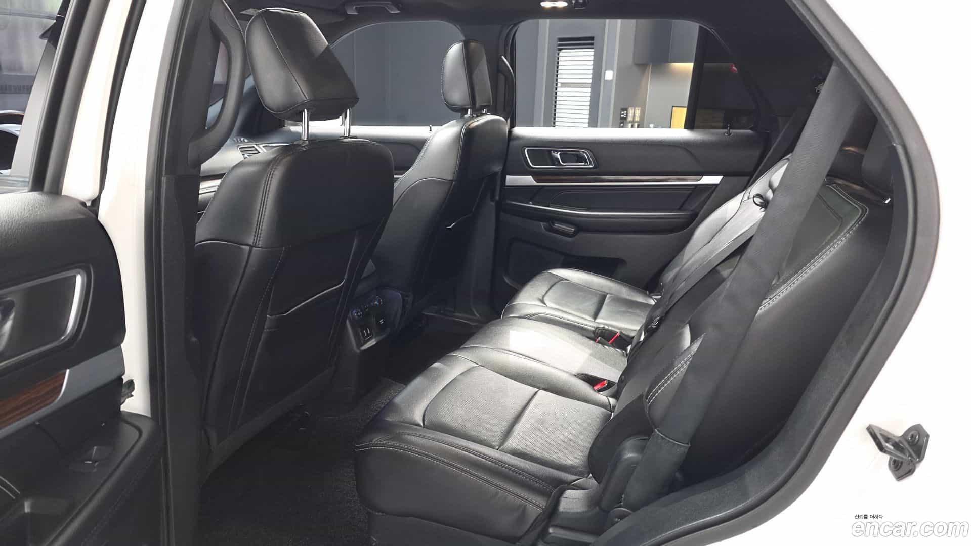 Explorer Ford 2019.3-INNER-036