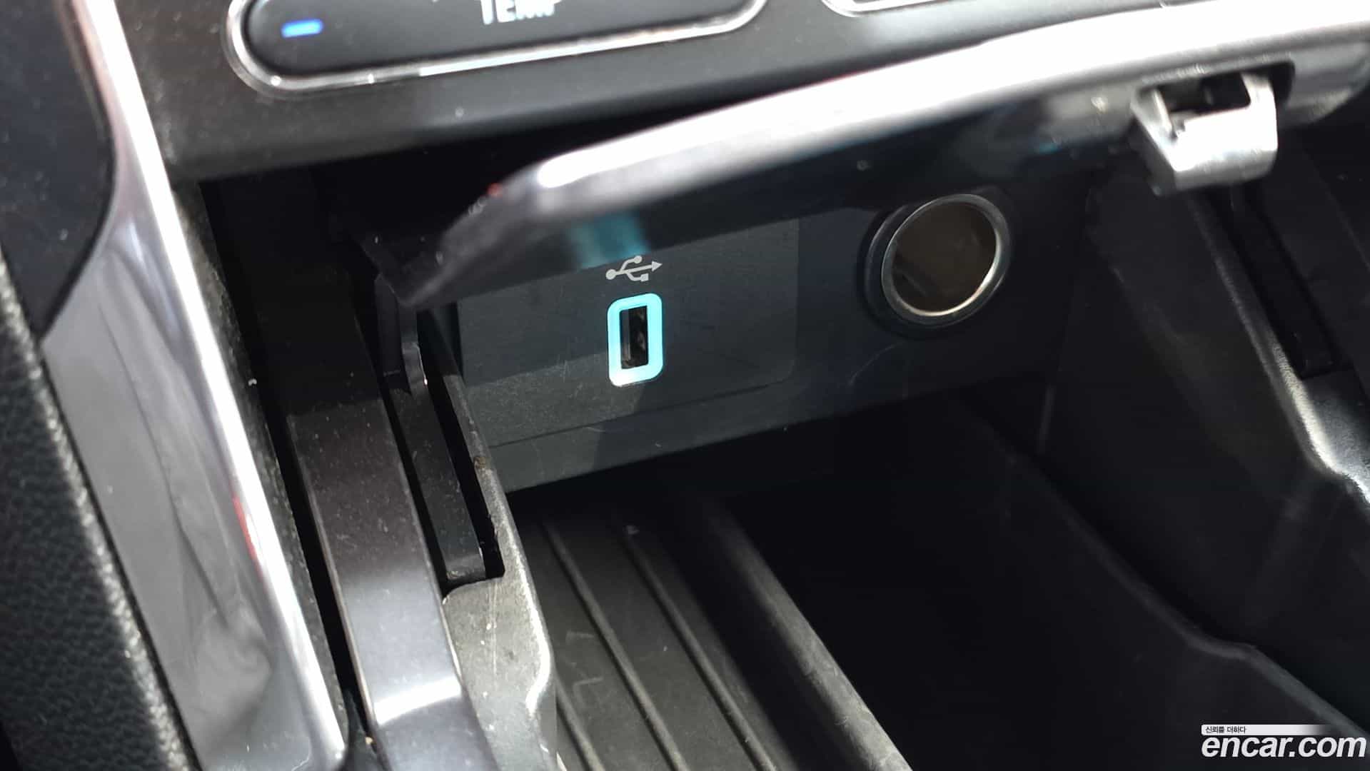 Explorer Ford 2019.3-OPTION-046