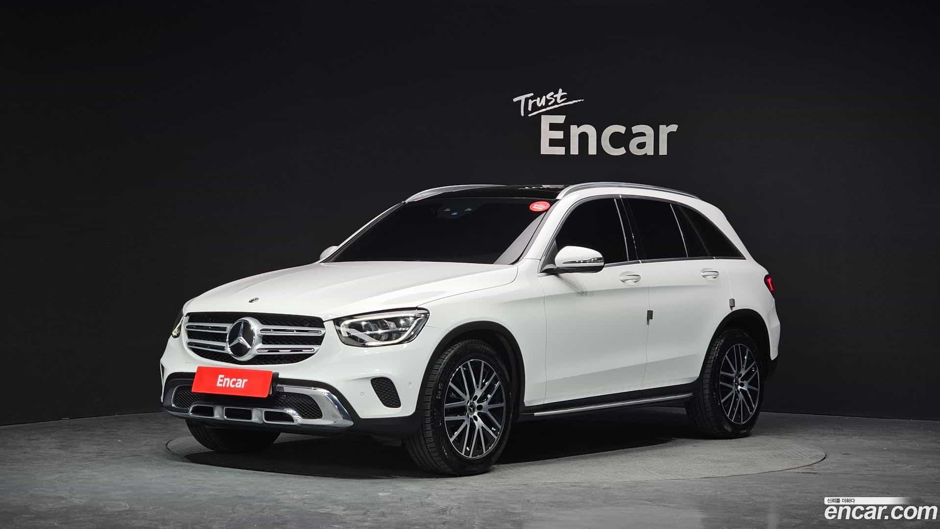 GLC-Class Mercedes-Benz 2020.2-OUTER-001